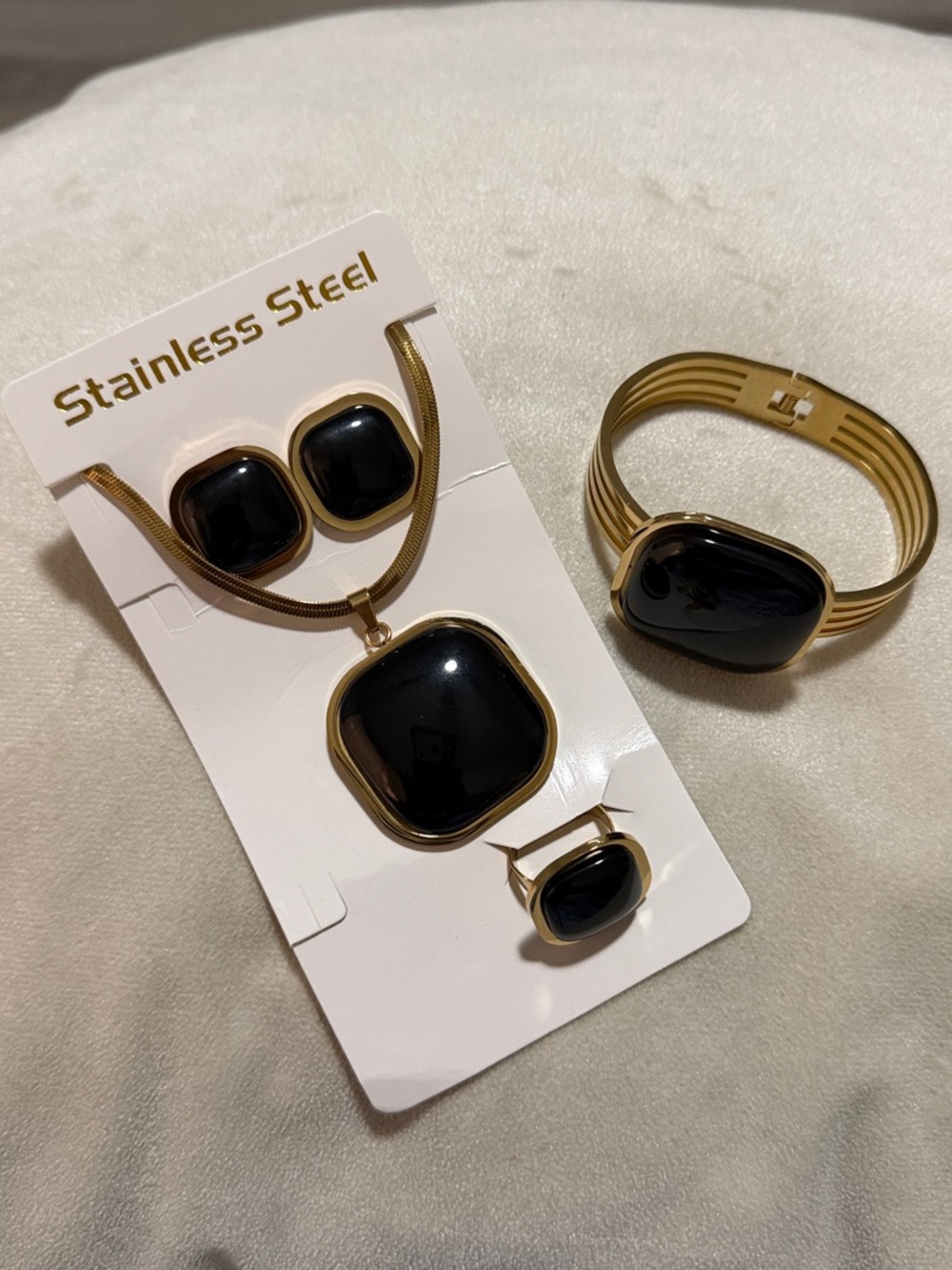 Gold-Tone Stainless Steel Jewelry Set with Black Stones